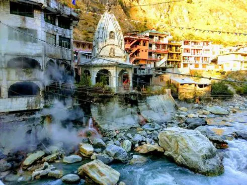 Bathe in the Hot Springs of Manikaran