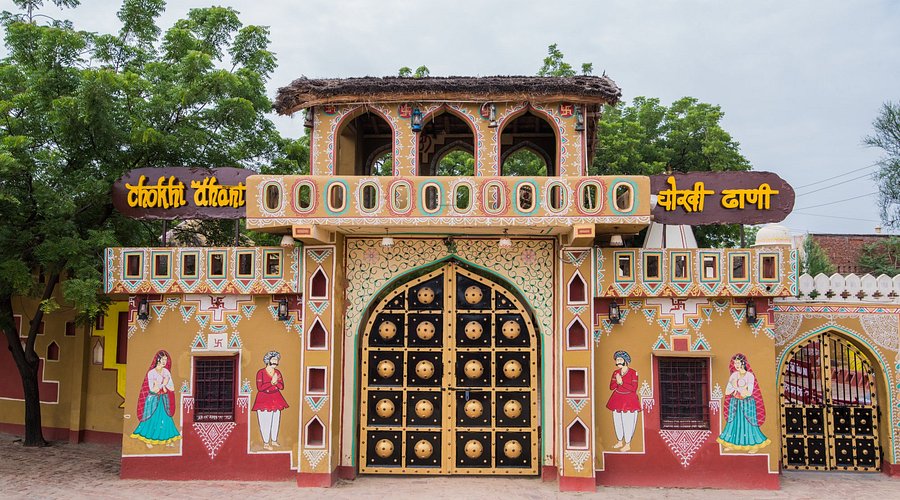 Experience the Village of Chokhi Dhani